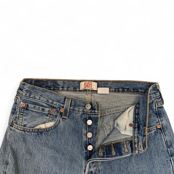 Women's Levi's 501 Straight Leg Jeans - Picture 2 of 6